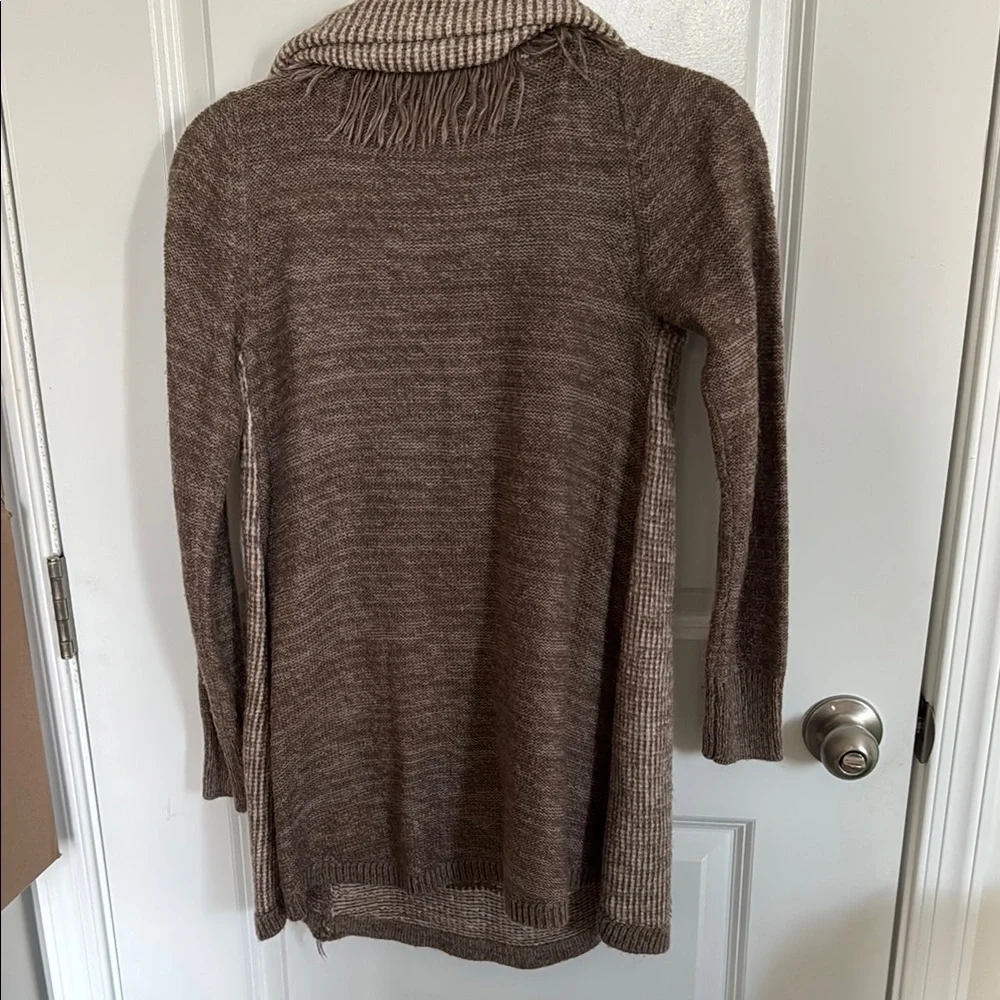 Knox Rose Brown Sweater